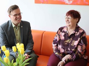 Dennis Petschner und Rosemarie Schmidt vom Landesverband für Menschen mit Behinderungen Thüringen e. V.. Klick öffnet eine vergrößerte Ansicht.