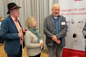TLMB mit Ehefrau und dem Landesvorsitzenden Detlev Schilling. Klick öffnet eine vergrößerte Ansicht.