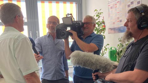 Kamerateam im Büro des stellvertretenden TLMB Markus Lorenz